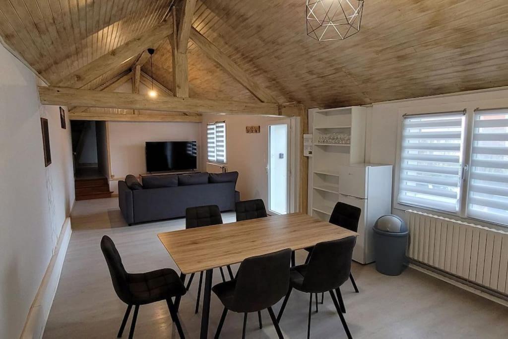 La Maison De L'Abeille De Percey Longeau-Percey ภายนอก รูปภาพ